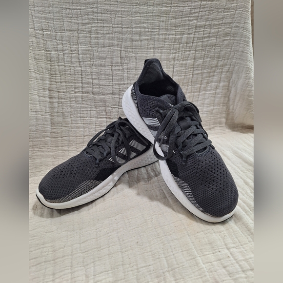 Adidas Gray and Black Athletic Shoes Sneakers main image 6